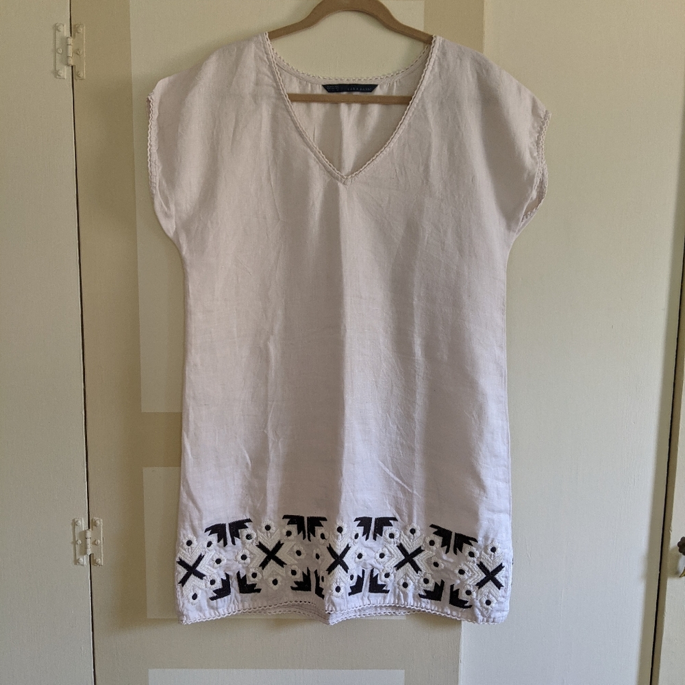 Embroidered tunic top